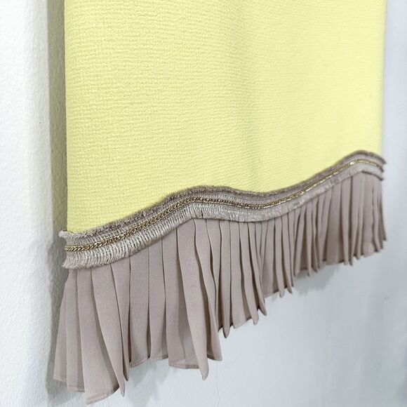 Badgley Mischka Yellow Sheath Day Dress with Cap Sleeves - Picture 5 of 10